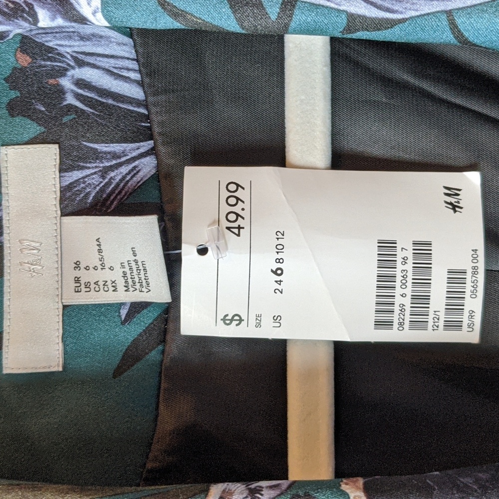 H&M Green and Purple Iris Blazer Stylish Suit Jacket - Picture 3 of 5